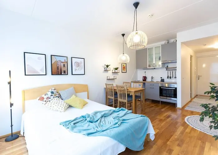 Lovely 5 Min Walk From Old Town And Seaside *