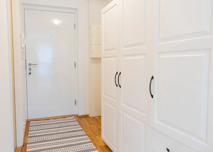 Apartment Lovely 5 Min Walk From Old Town And Seaside Tallinn