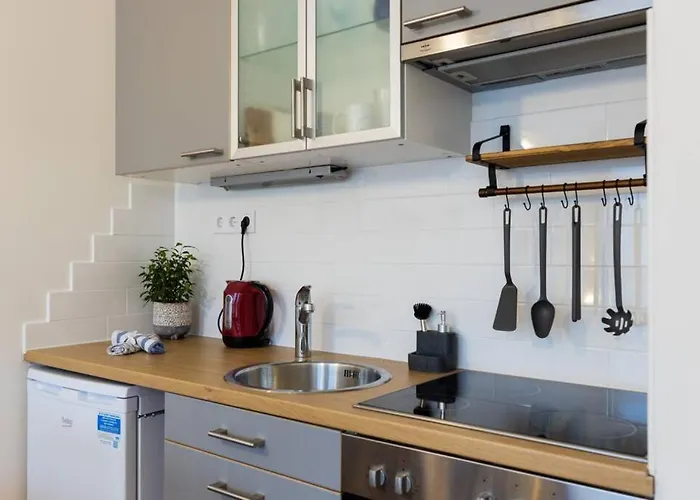 Lovely 5 Min Walk From Old Town And Seaside *