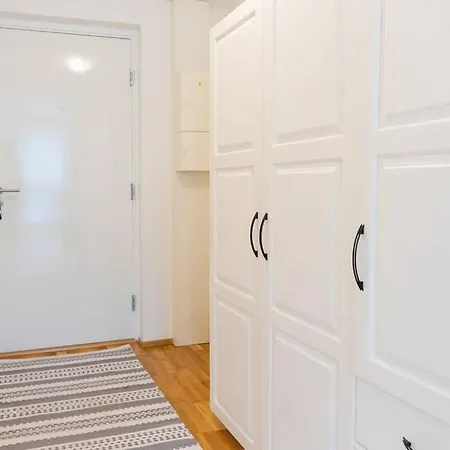 Appartement Lovely 5 Min Walk From Old Town And Seaside Tallinn