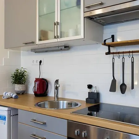 Lovely 5 Min Walk From Old Town And Seaside *