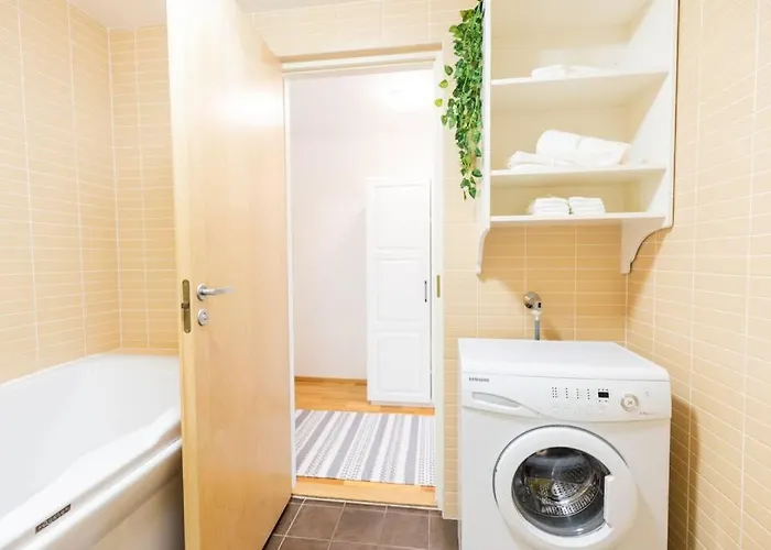 Lejlighed Lovely 5 Min Walk From Old Town And Seaside *